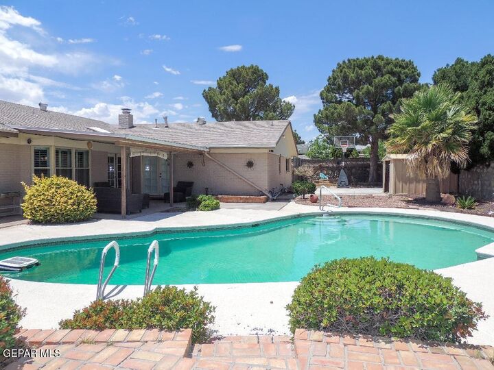 Property Photo:  10701 Vista Alegre Drive  TX 79935 