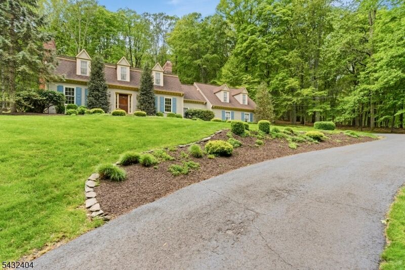 Property Photo:  13 Hamden Rd  NJ 08822 