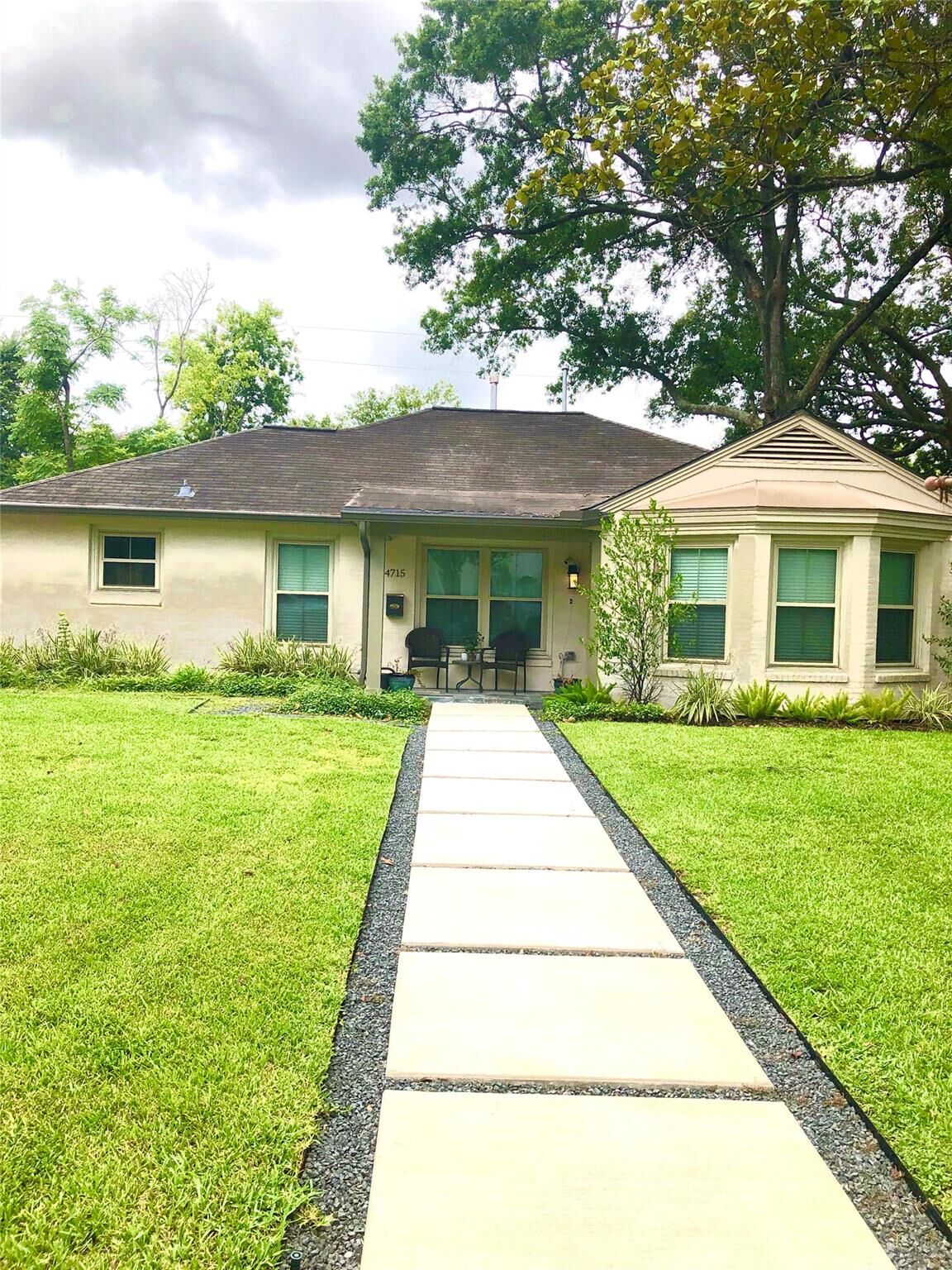 Property Photo: 4715 Laurel Street TX 77401