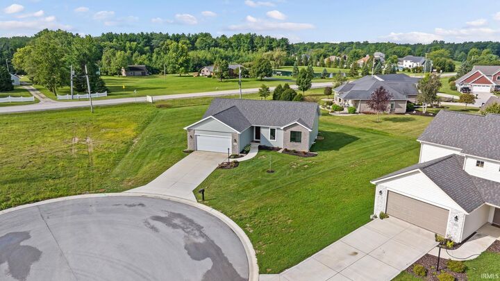 Property Photo: 334 Cottonwood Court IN 46770
