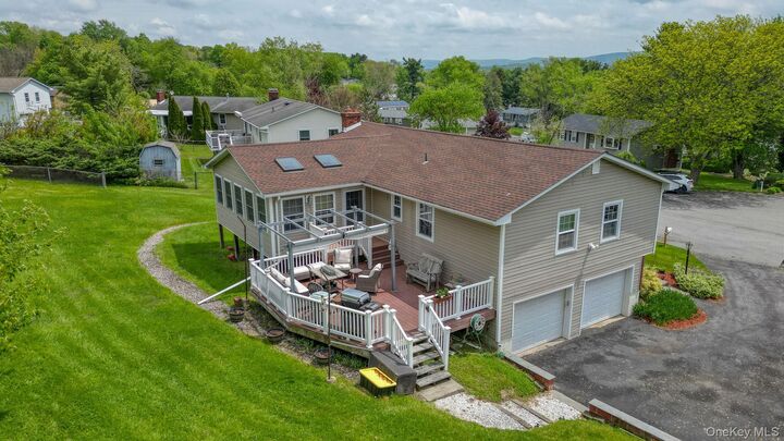 Property Photo:  11 Alden Court  NY 12524 