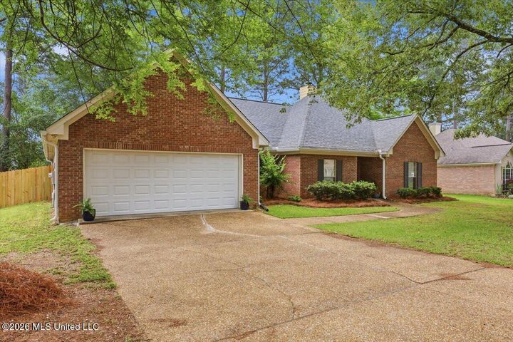 Property Photo:  457 Shadowood Drive  MS 39157 