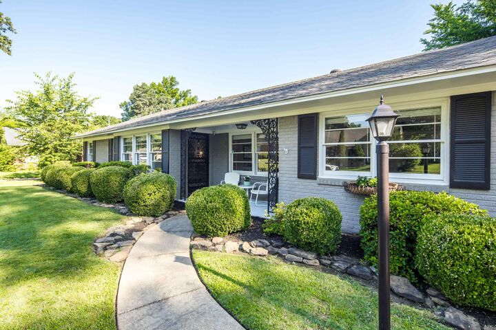 Property Photo:  5144 Mason Rd  TN 38117 