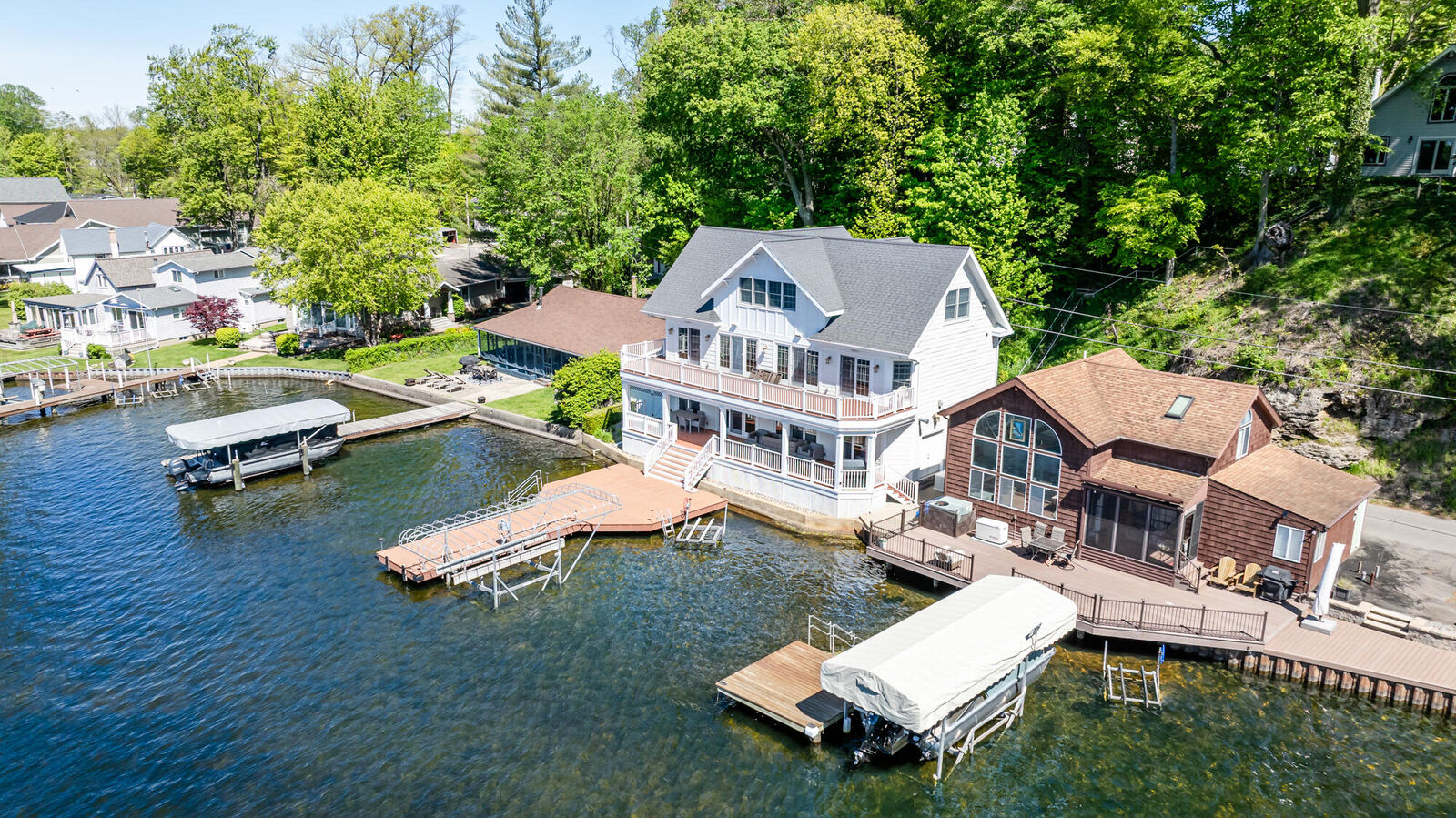 Property Photo: 8568 Lake Avenue MI 49098