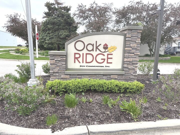 Property Photo:  662 Alder  IL 60950 