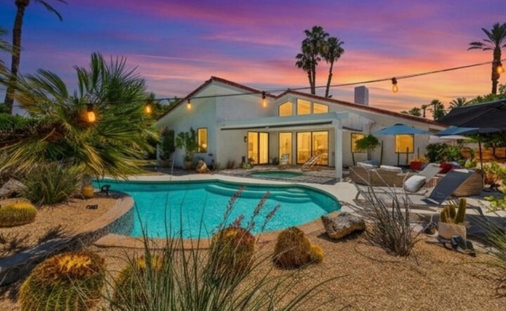 Property Photo:  4 Lincoln Place  CA 92270 