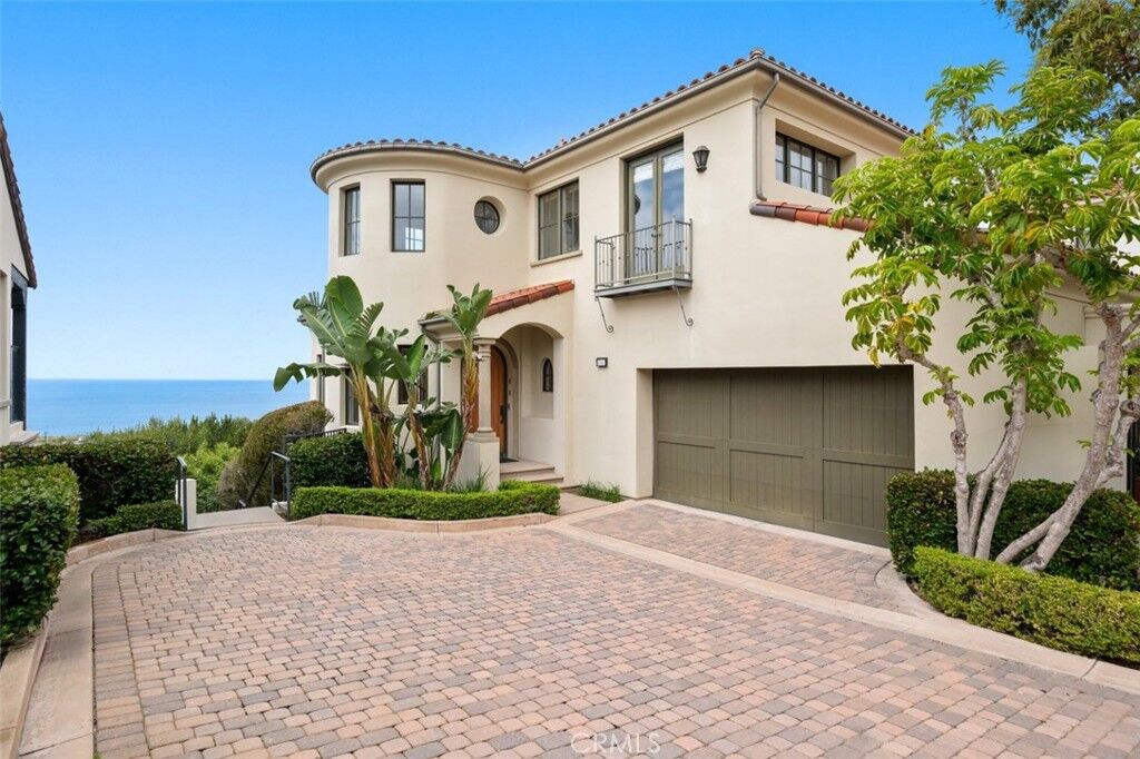 Property Photo: 76 Sidra Cove CA 92657