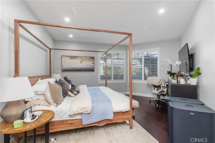 Property Photo:  66 Baycrest Court  CA 92660 