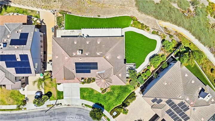Property Photo:  950 Manor Way  CA 92882 