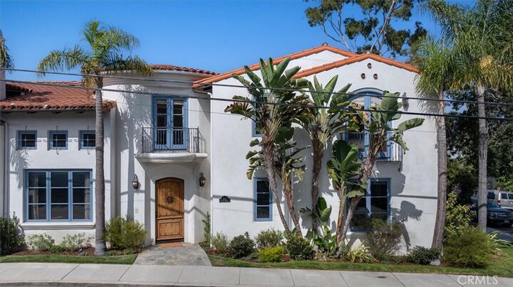 Property Photo:  1901 John  CA 90266 