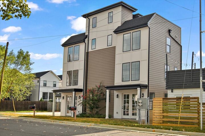 Property Photo:  1509 55th Ave N  TN 37209 