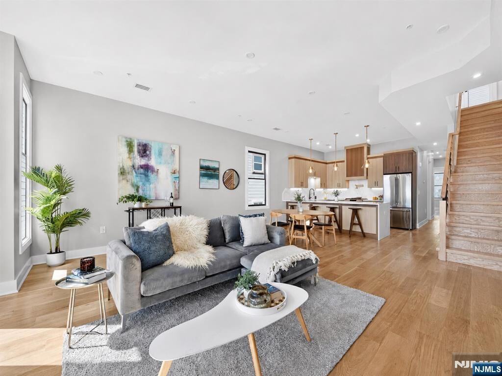 Property Photo: 172 Griffith Street 3 NJ 07307
