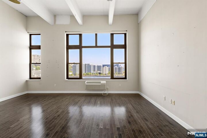 Property Photo:  1500 Washington Street 7M  NJ 07030 