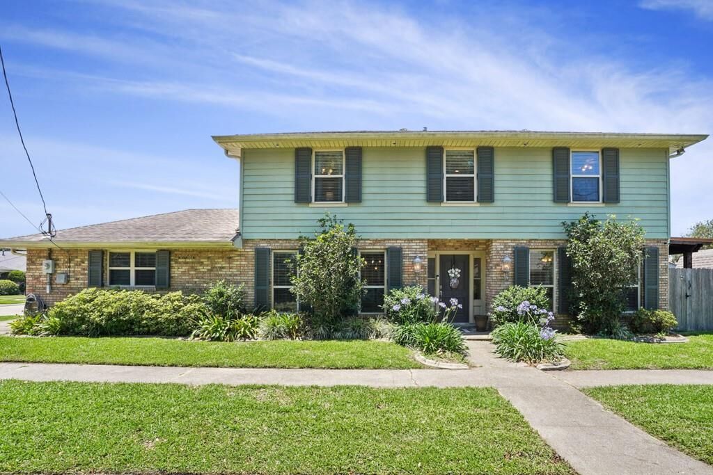 Property Photo:  4401 Duke Street  LA 70001 