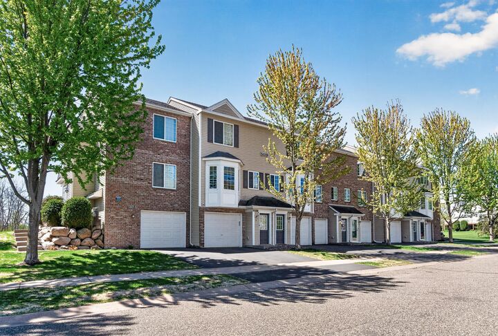 Property Photo:  5039 Evergreen Drive N #6  MN 55038 
