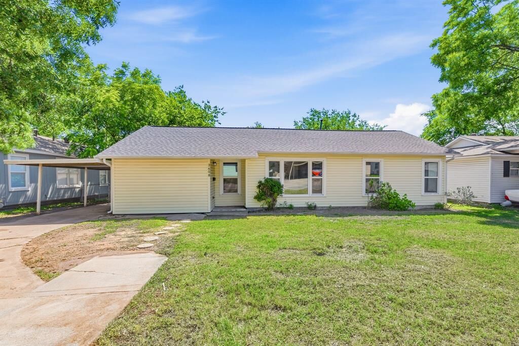 Property Photo: 3608 Katrine Street TX 76117