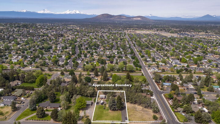 Property Photo:  1971 SW 25th Street  OR 97756 
