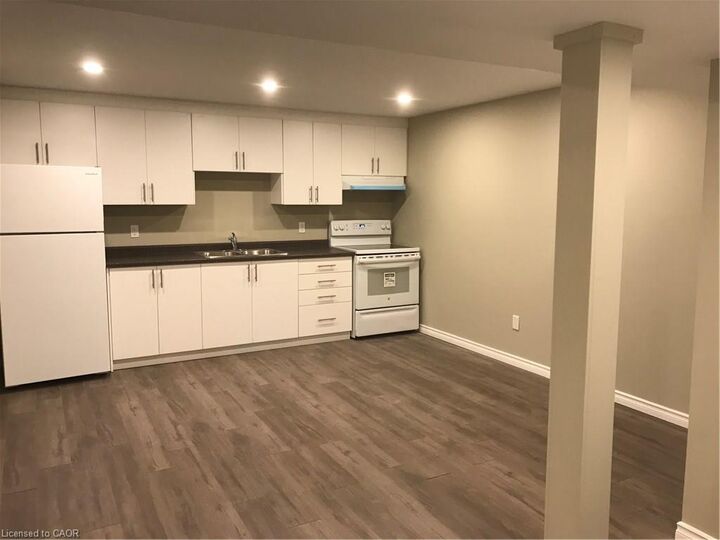 Property Photo:  102 Elmbank. Trail 2  ON N2R 0H2 