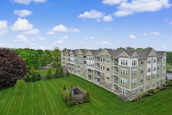 Property Photo:  11 Peters Farm Way 409  MA 01581 