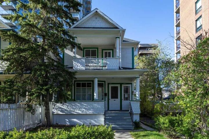 1314 15 Avenue SW — photo 1