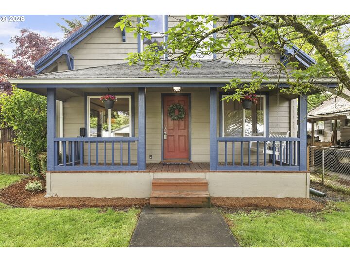 Property Photo: 3310 O St WA 98663