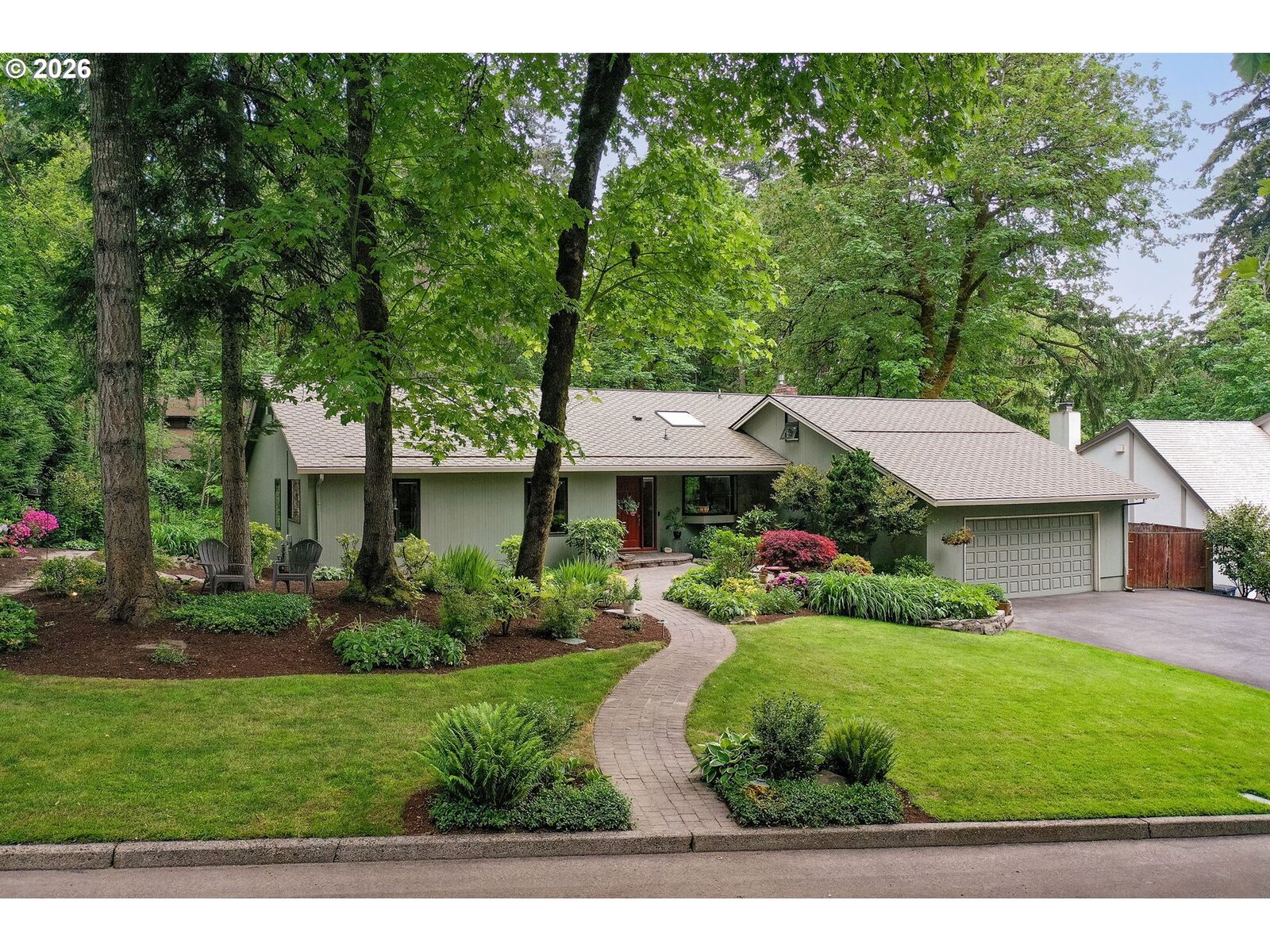 Property Photo:  3130 Westview Ct  OR 97034 