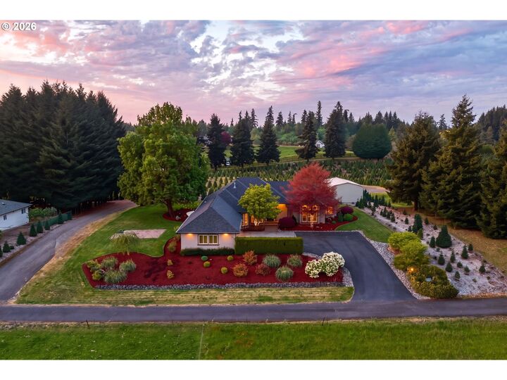 Property Photo:  8808 NE 139th St  WA 98662 