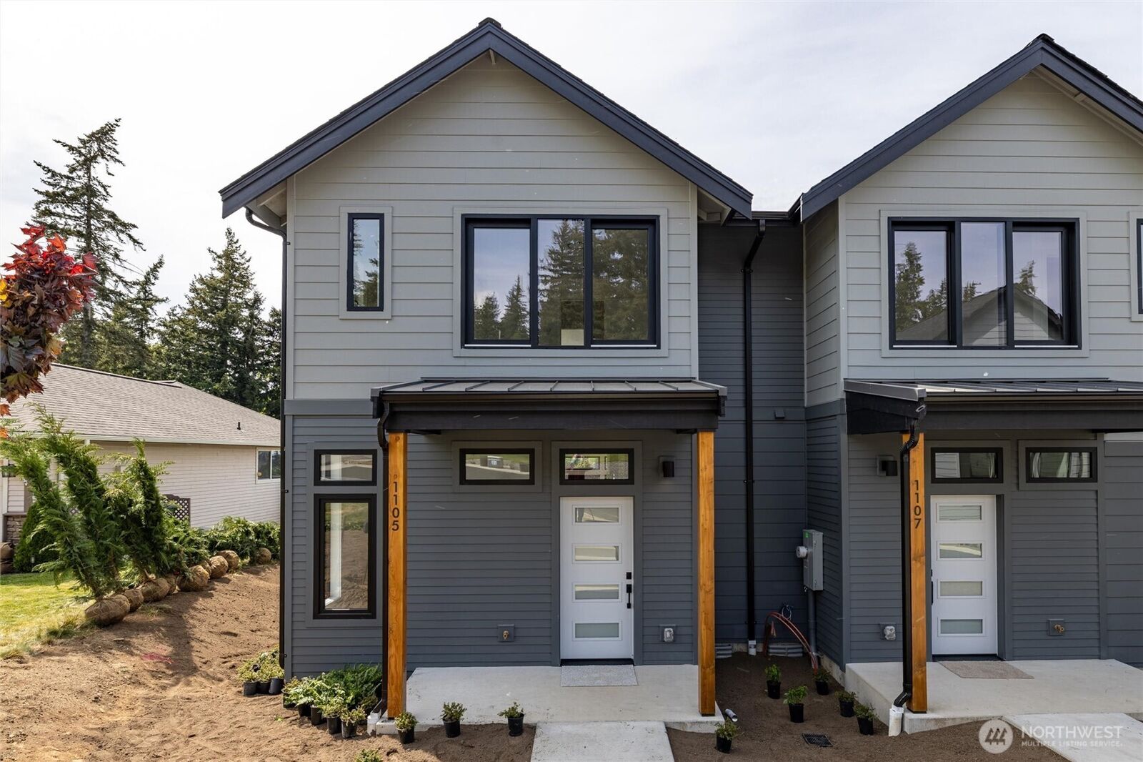 Property Photo:  1105  Divine Lane  WA 98229 