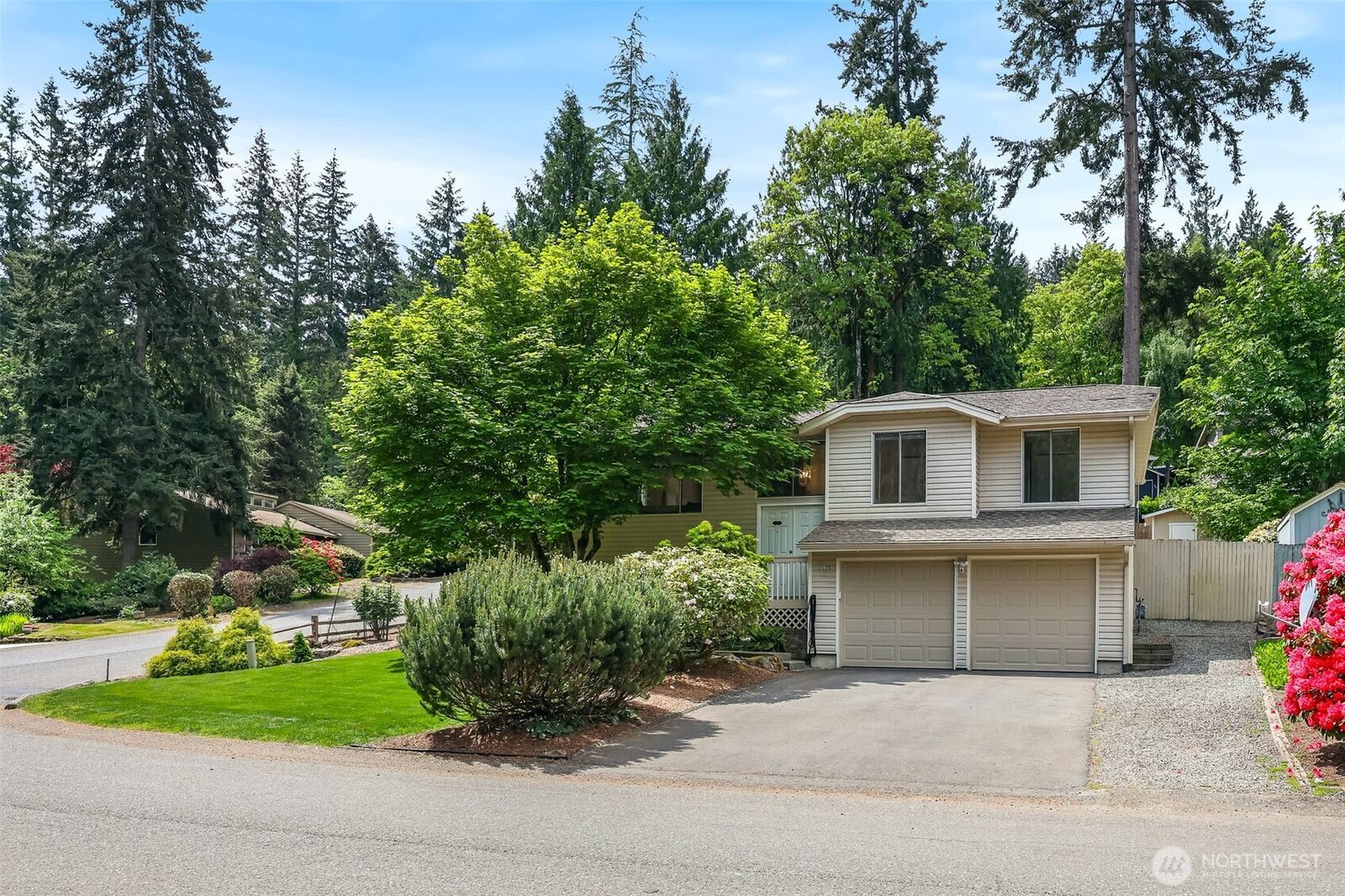 Property Photo:  155  Capella Drive NW  WA 98027 
