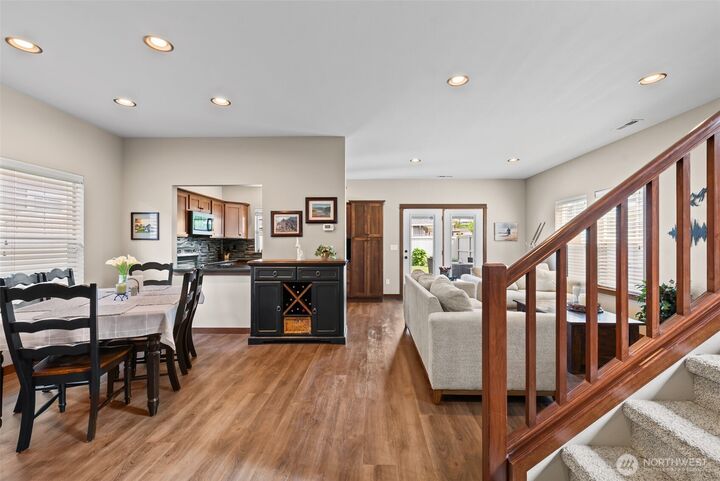 Property Photo:  2452 NW Columbia Avenue 44  WA 98802 