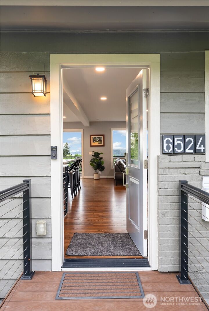 Property Photo:  6524 S Hazel Street  WA 98178 