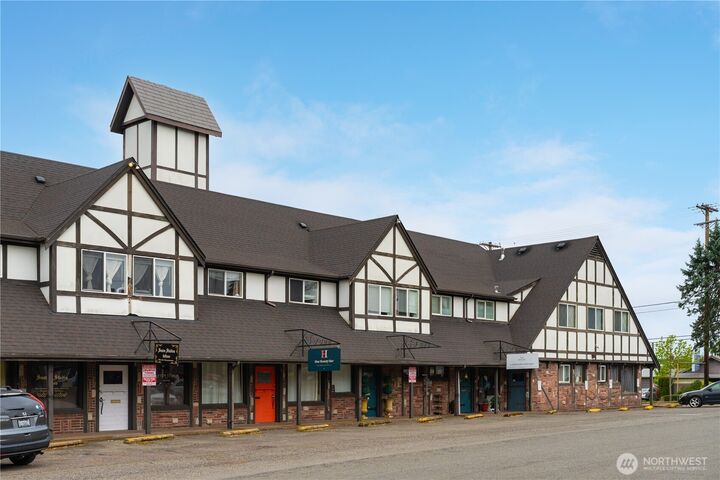 Property Photo:  7902  27th Street W  WA 98466 
