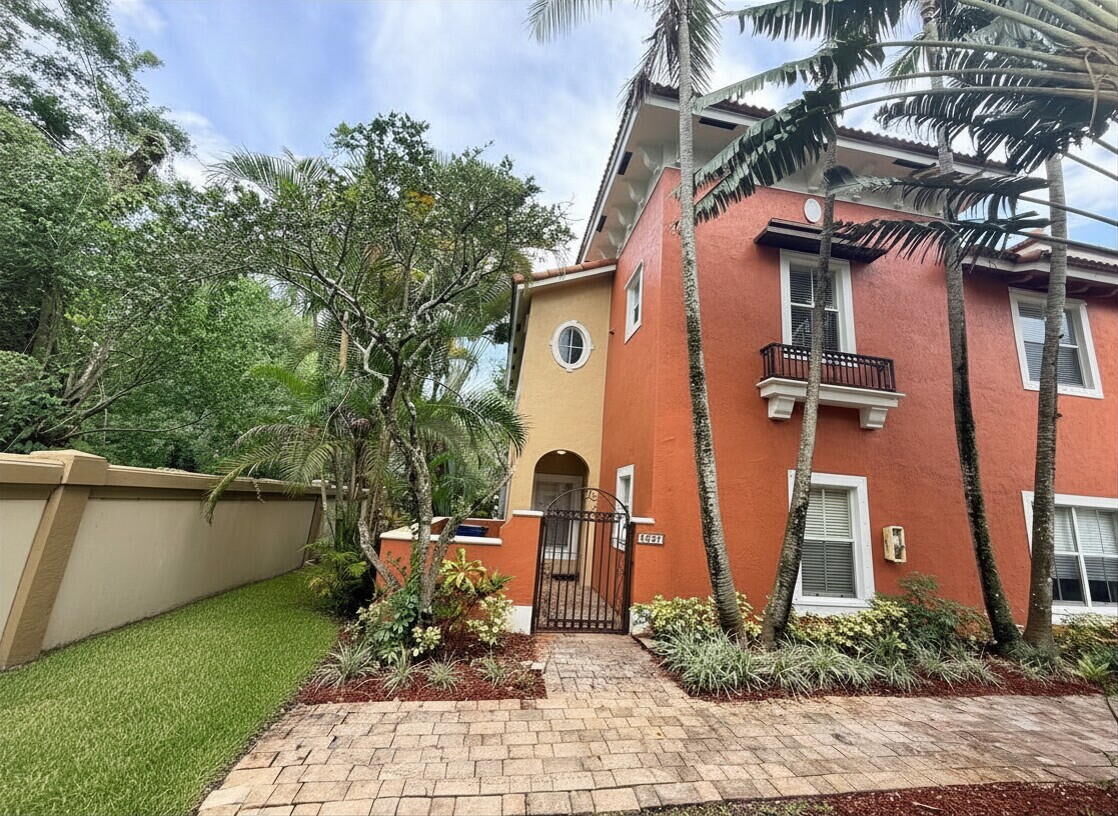 Property Photo:  3307 Merrick Lane 1004  FL 33063 