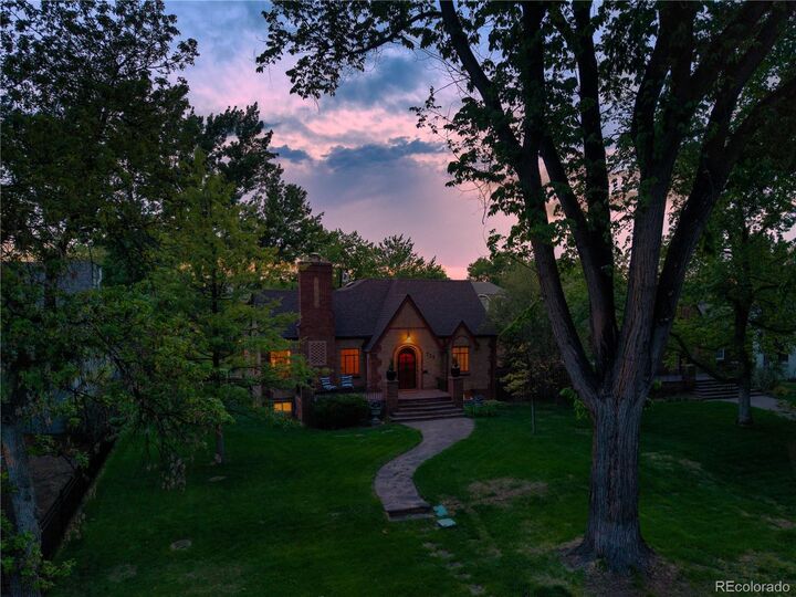 Property Photo:  725 Monaco Parkway  CO 80220 