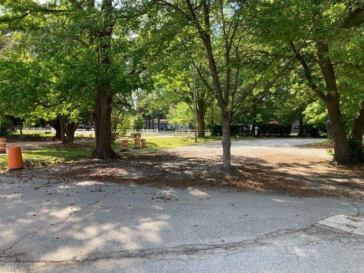 Property Photo:  4249 Taylor Rd  VA 23321 