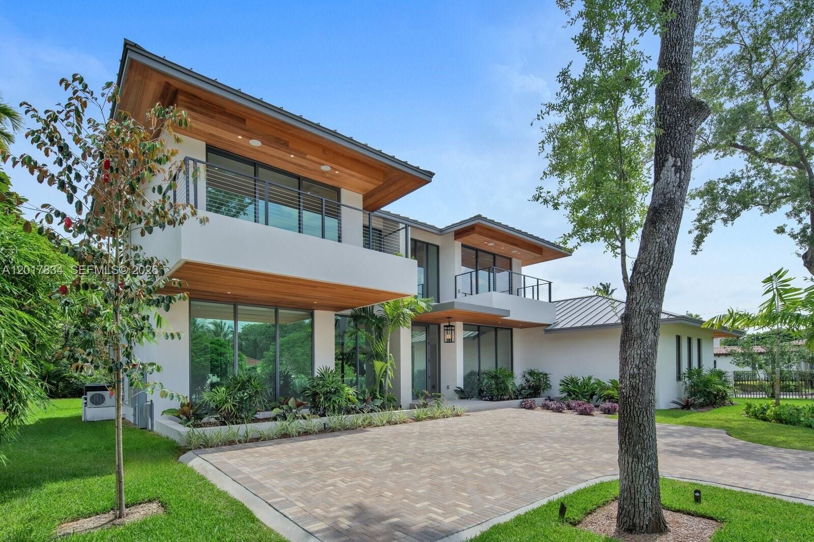 Property Photo:  5890 SW 82nd St  FL 33143 