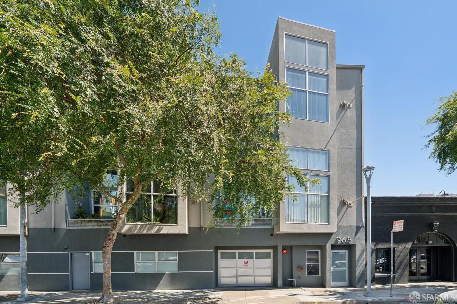 Property Photo:  965 Folsom Street 203  CA 94107 