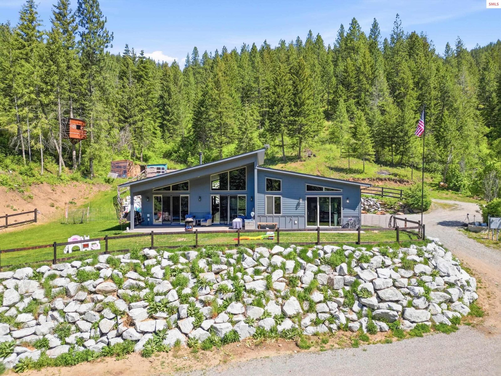 Property Photo:  416 Miner Dr  ID 83804-5105 