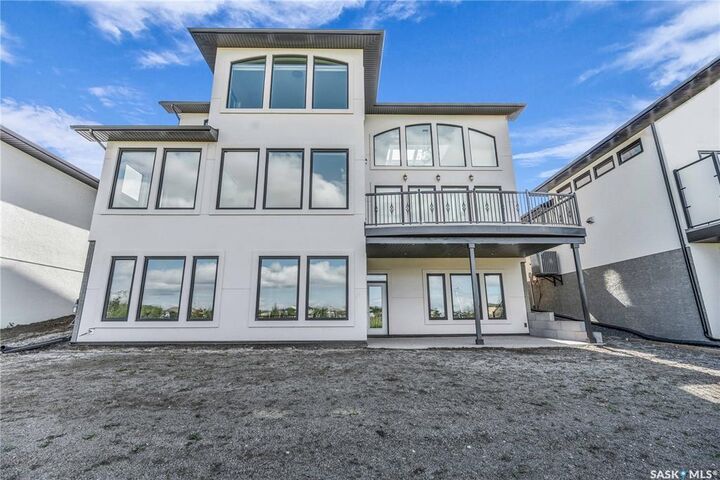 Property Photo:  4204 Elderberry Crescent E  SK S4V 3V3 
