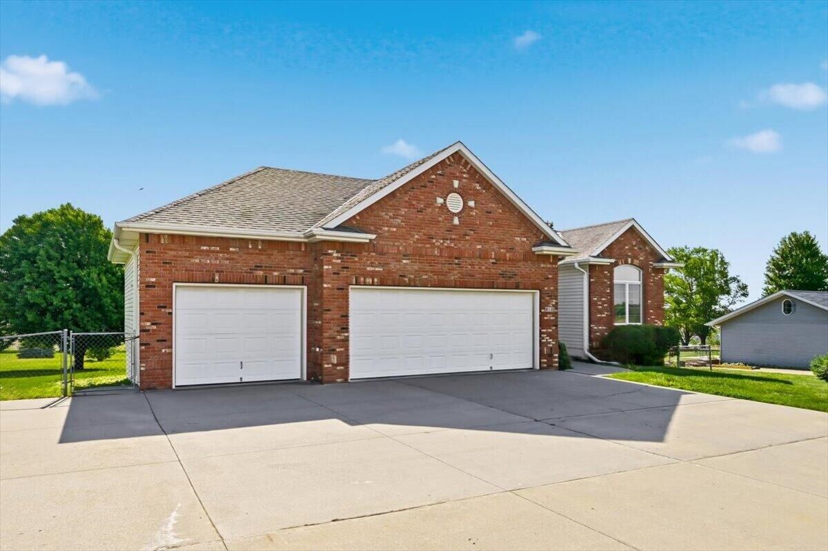 Property Photo:  810 Lincoln  Street  IA 51553 