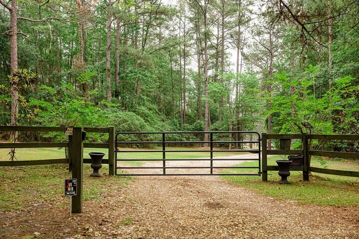 Property Photo:  200 Mimosa Lane  GA 39827 