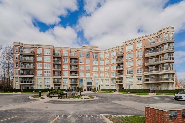 Property Photo: 483 Faith Drive 202 ON L5R 0A1