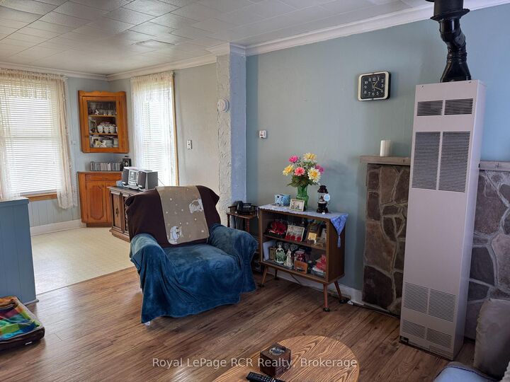 Property Photo: 381 14th Street W ON N4K 3X9