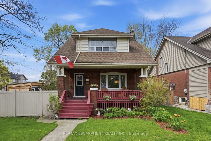 230 Beach Boulevard — photo 1
