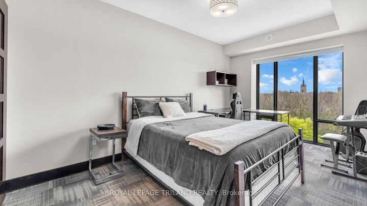 Property Photo: 1235 Richmond Street 901 ON N6A 0C1