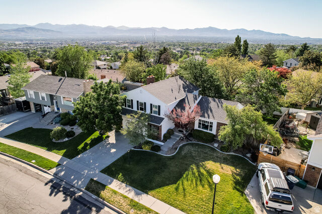 Property Photo:  11848 S Cedar Ridge Rd  UT 84094 