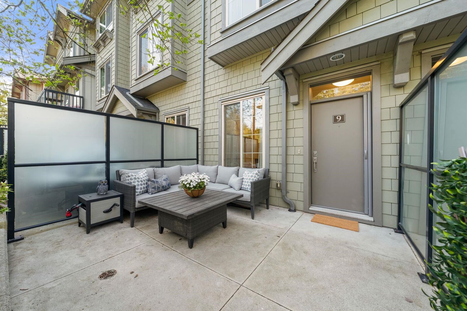 Property Photo: 433 Seymour River Place 9 BC V7H 0B8