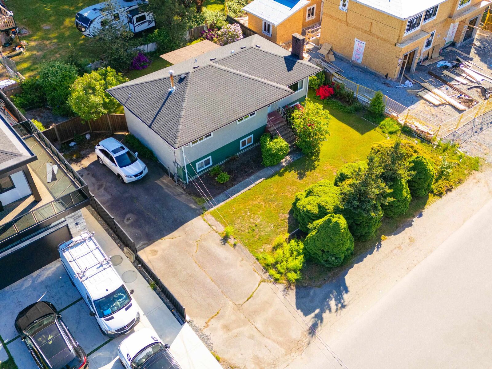 Property Photo:  11316 91 Avenue  BC V4C 3J8 