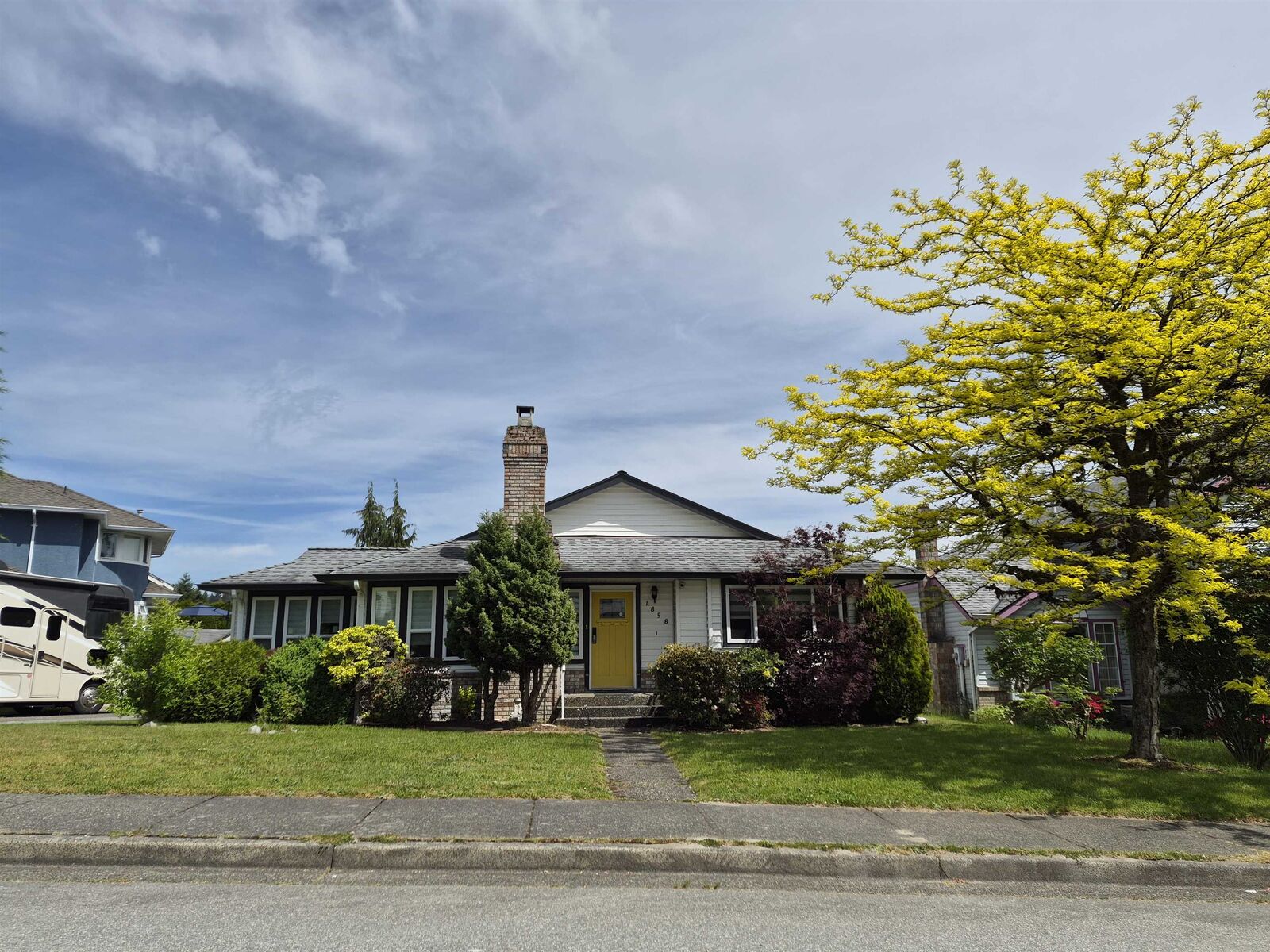 Property Photo:  1858 Walnut Crescent  BC V3J 7S9 