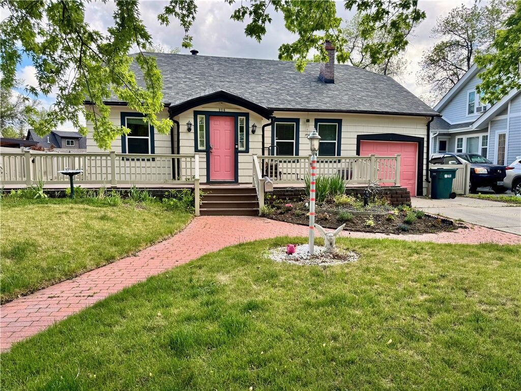 Property Photo:  204 Avenue F  MT 59101 